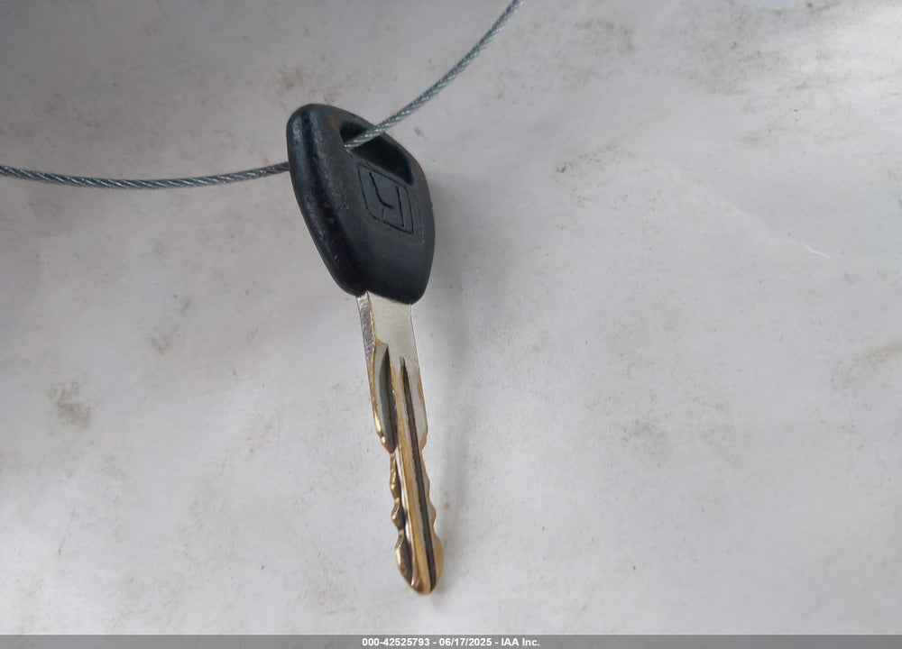 2001 HONDA CIVIC LX VIN: JHMES165X1S010029