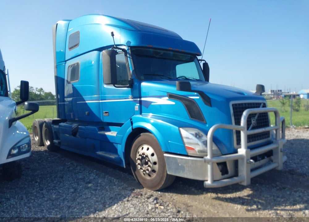 2013 VOLVO VN VNL VIN: 4V4NC9EH4DN133311