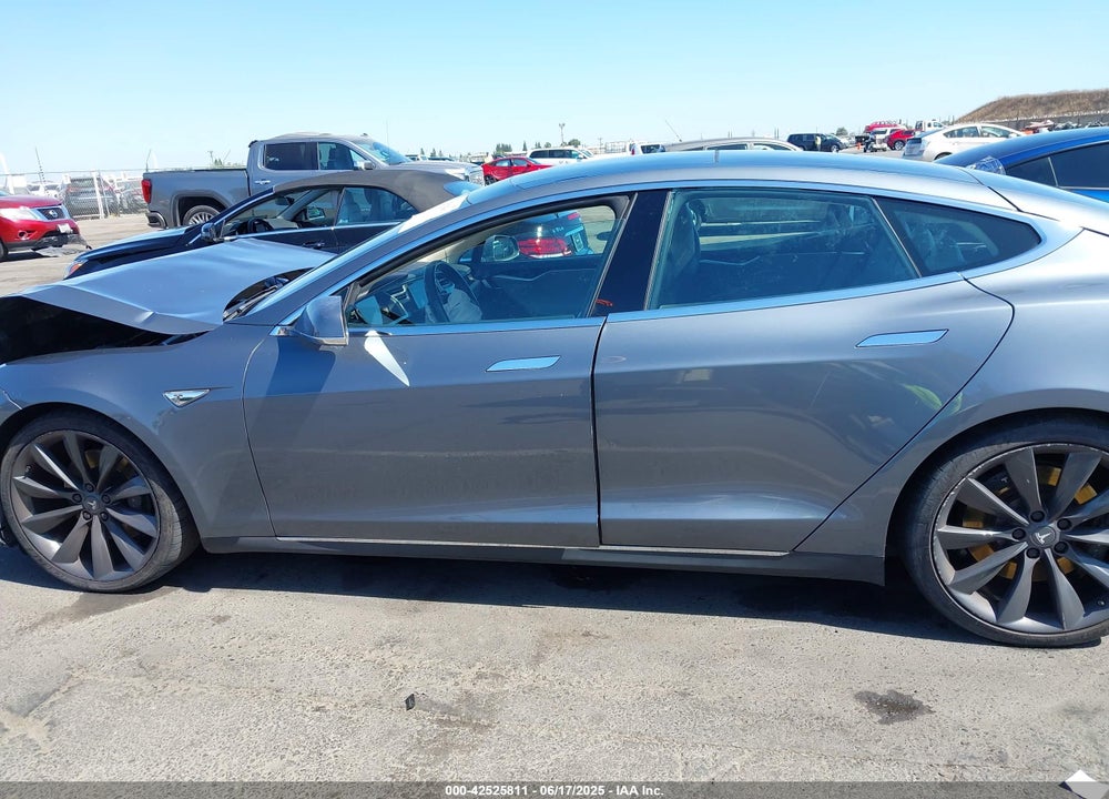 2014 TESLA MODEL S P85 VIN: 5YJSA1H19EFP36971
