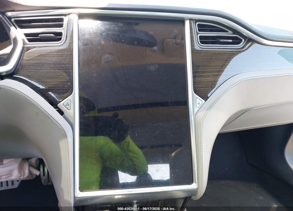 2014 TESLA MODEL S P85 VIN: 5YJSA1H19EFP36971