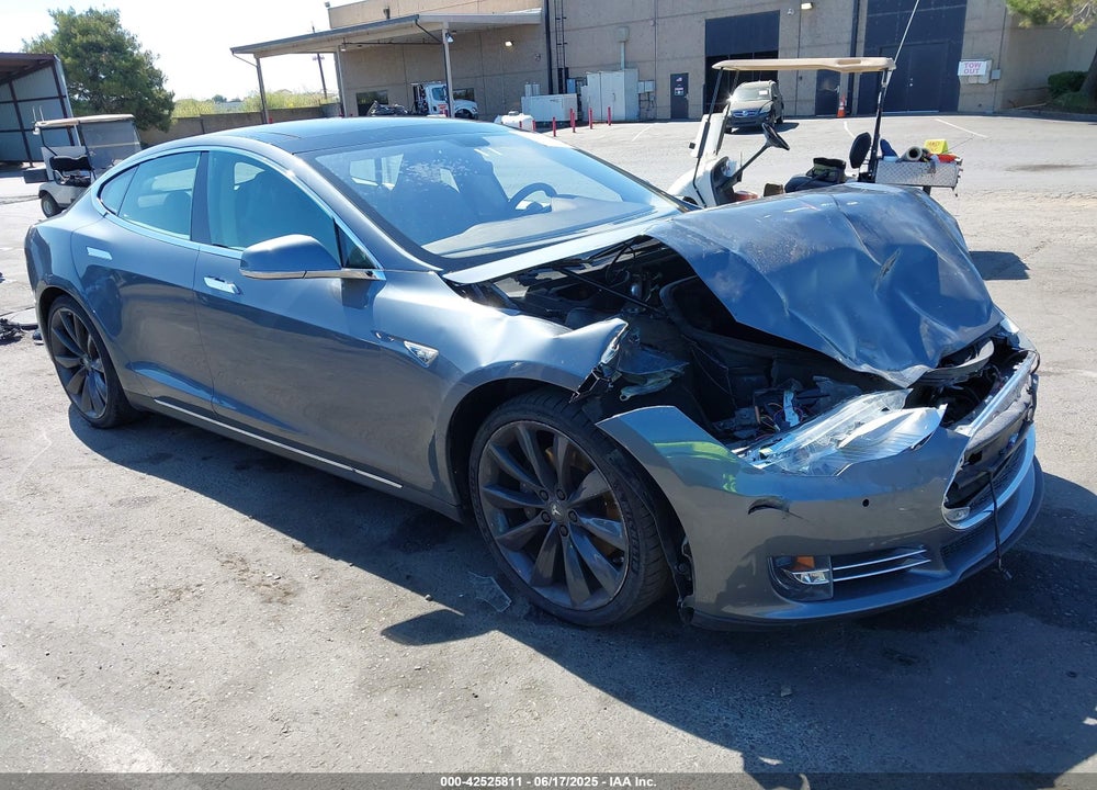 2014 TESLA MODEL S P85 VIN: 5YJSA1H19EFP36971