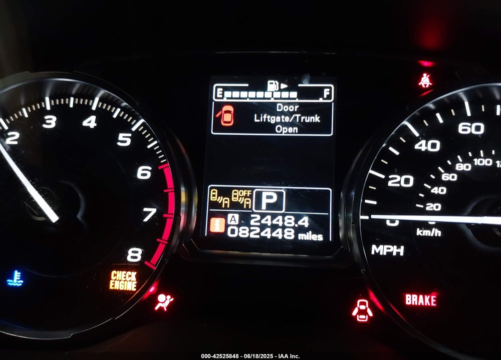 2018 SUBARU FORESTER VIN: JF2SJAJC4JH561990
