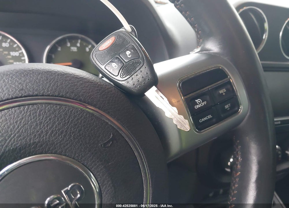 2011 JEEP PATRIOT LATITUDE X VIN: 1J4NF4GB2BD182194