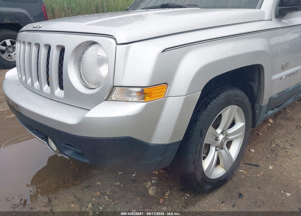 2011 JEEP PATRIOT LATITUDE X VIN: 1J4NF4GB2BD182194