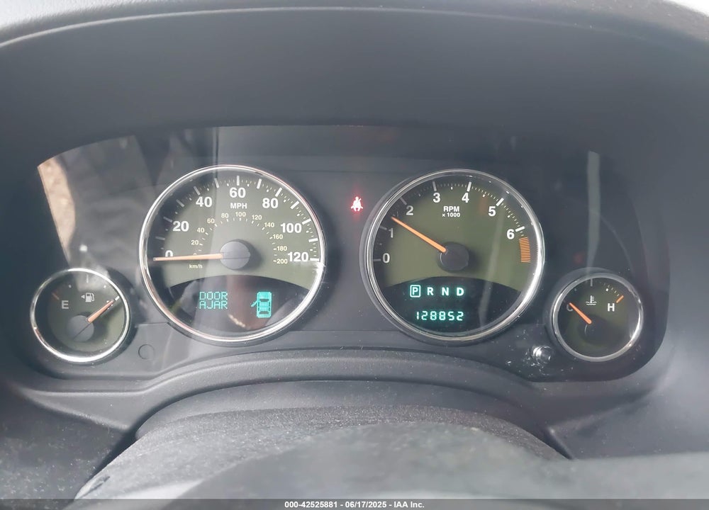2011 JEEP PATRIOT LATITUDE X VIN: 1J4NF4GB2BD182194