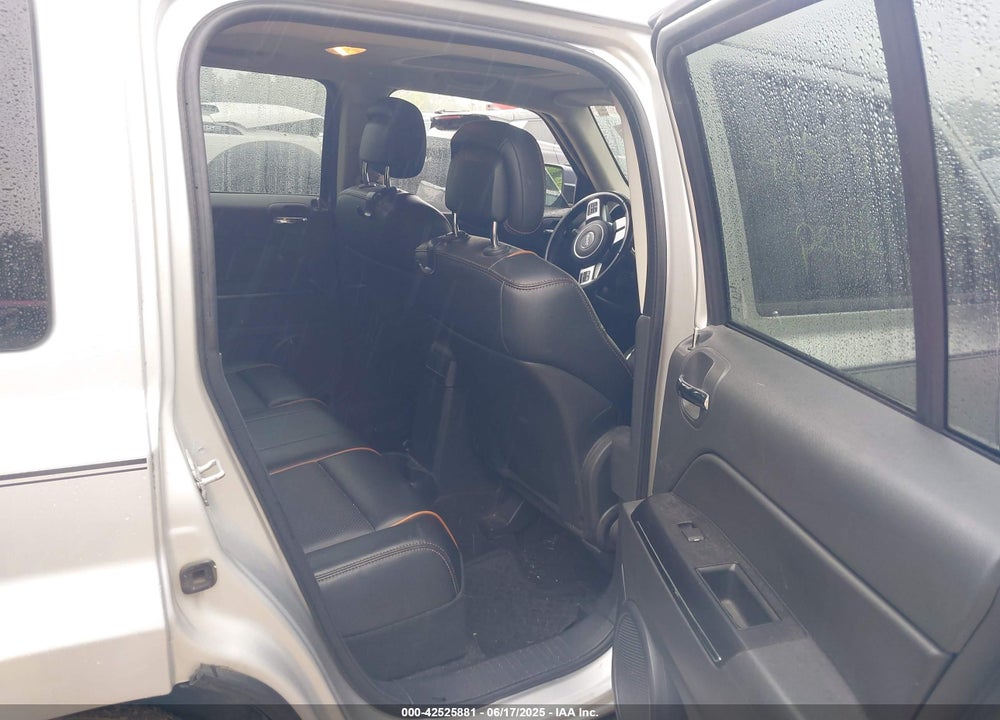 2011 JEEP PATRIOT LATITUDE X VIN: 1J4NF4GB2BD182194