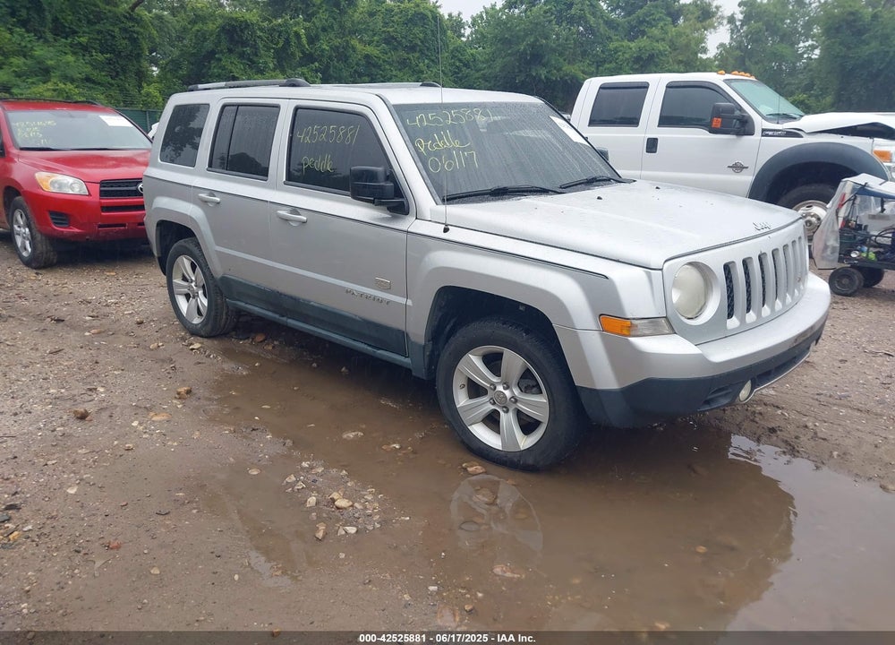 2011 JEEP PATRIOT LATITUDE X VIN: 1J4NF4GB2BD182194