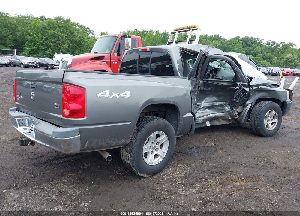 2005 DODGE DAKOTA SLT VIN: 1D7HW48N55S338679