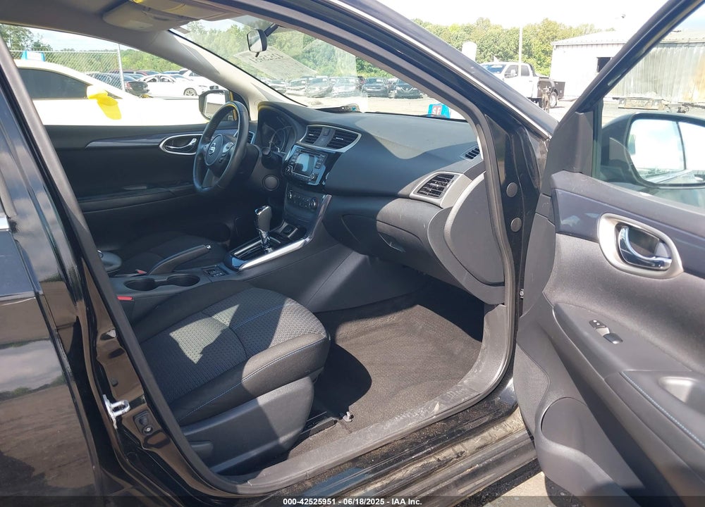 2017 NISSAN SENTRA VIN: 3N1AB7AP1HY290076
