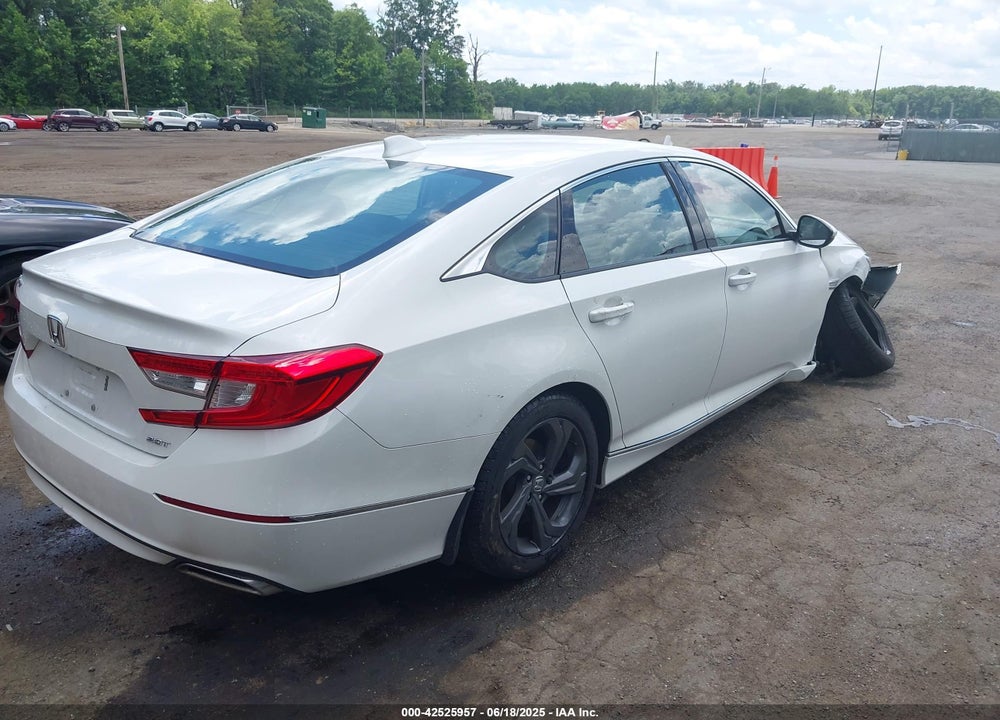 2018 HONDA ACCORD VIN: 1HGCV2F54JA006555