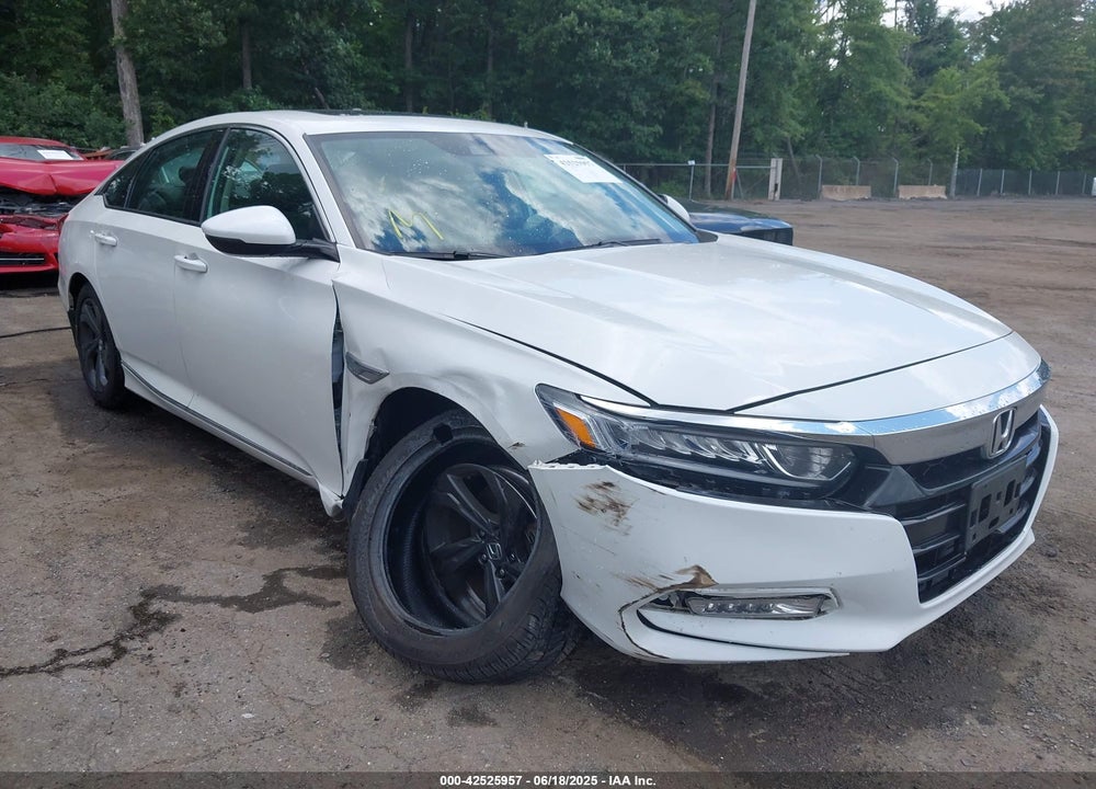 2018 HONDA ACCORD VIN: 1HGCV2F54JA006555