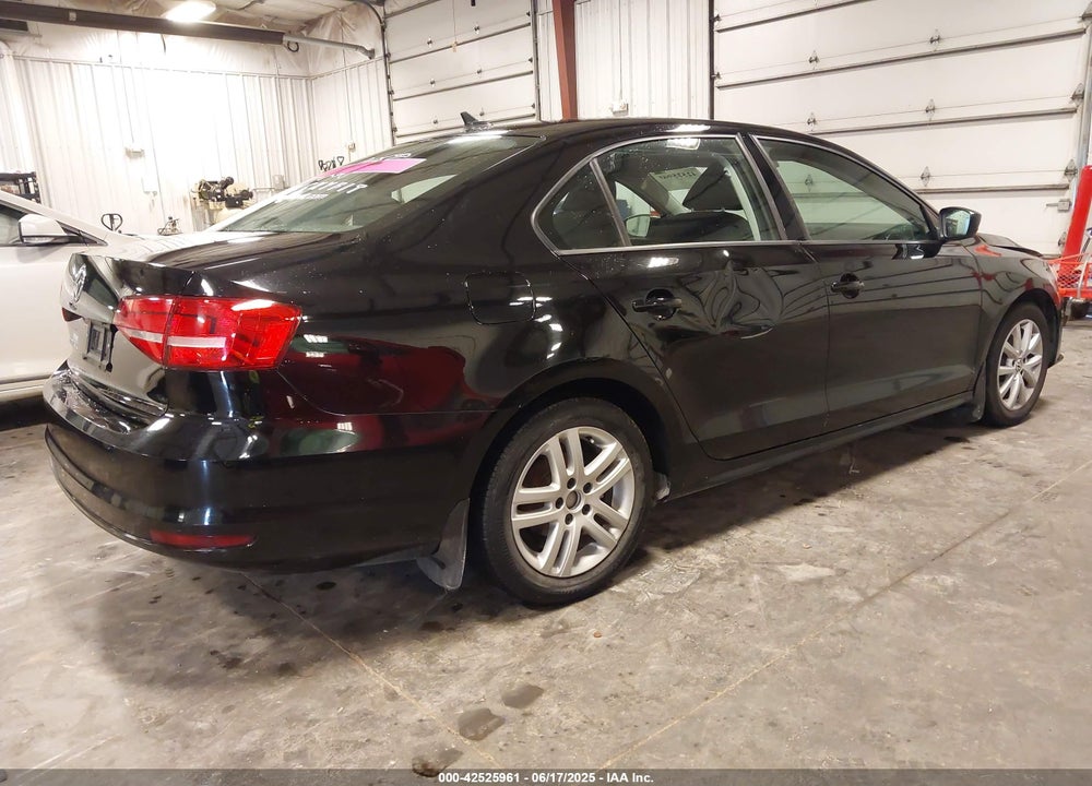 2015 VOLKSWAGEN JETTA VIN: 3VW2K7AJ4FM243087