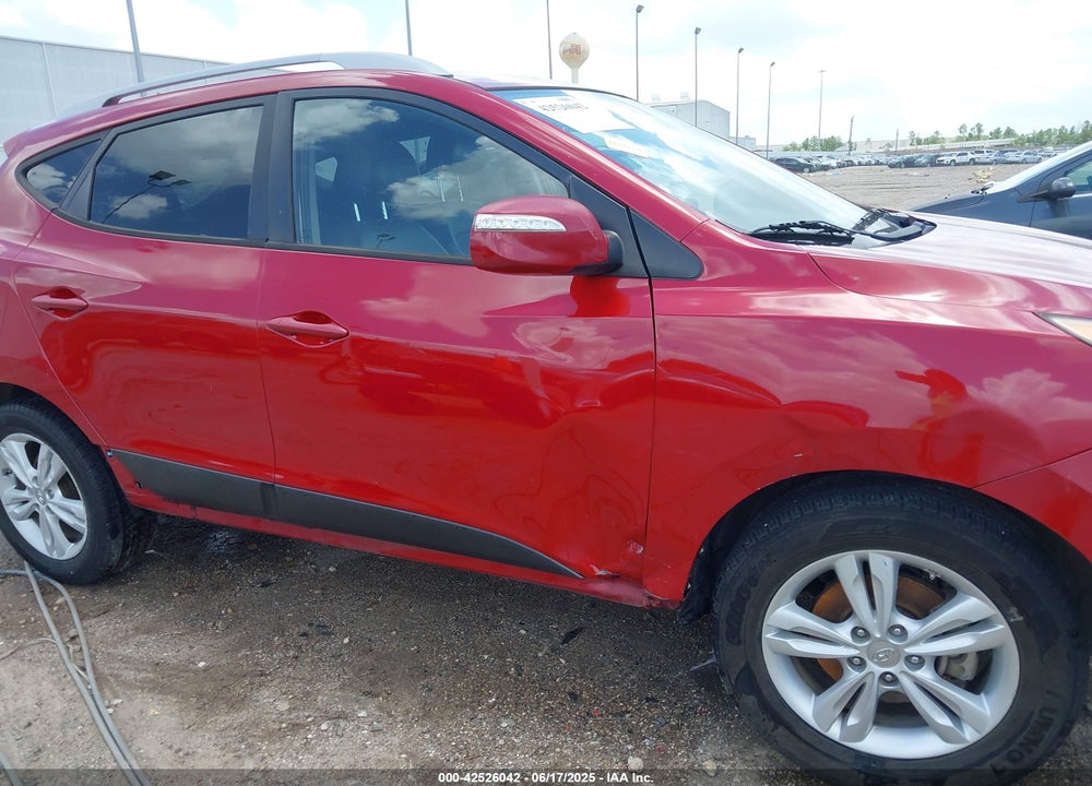 2013 HYUNDAI TUCSON VIN: KM8JU3ACXDU607844