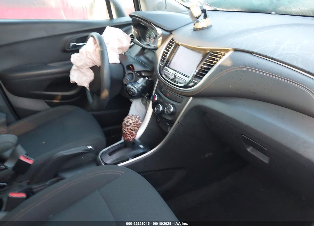 2021 CHEVROLET TRAX VIN: KL7CJKSB8MB301613