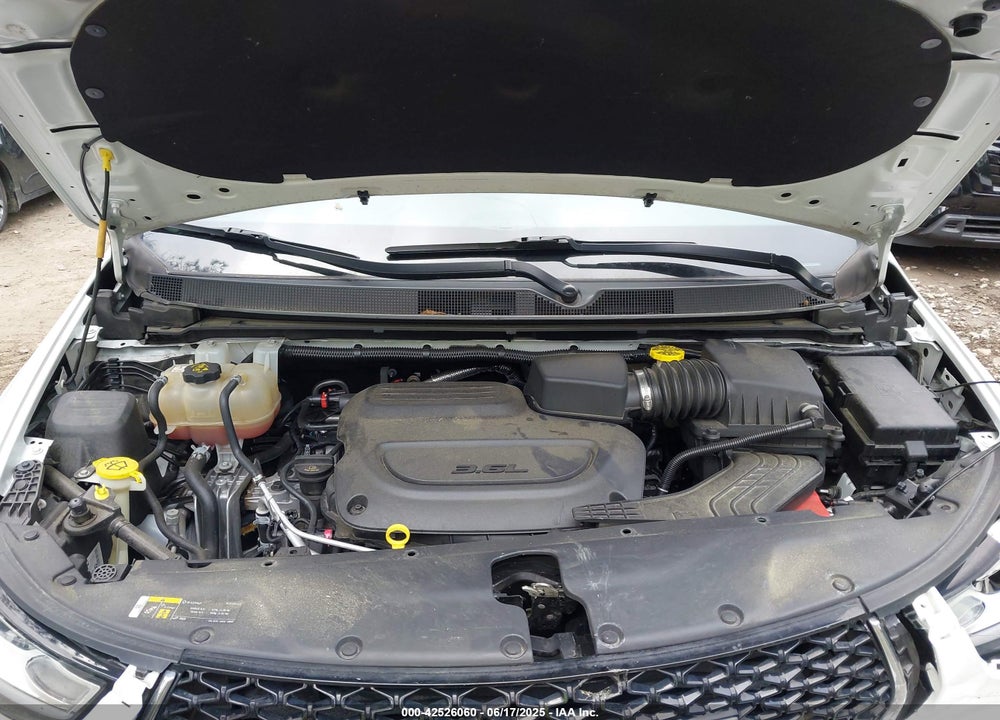2021 CHRYSLER PACIFICA TOURING L VIN: 2C4RC1BG5MR527414