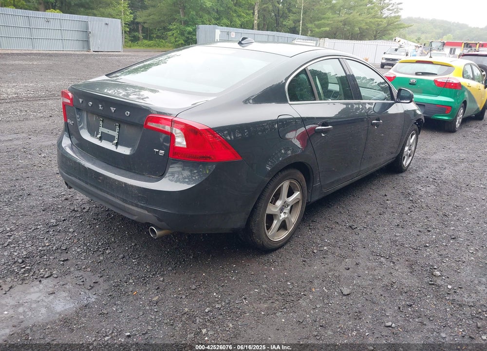 2013 VOLVO S60 VIN: YV1612FS3D2230809