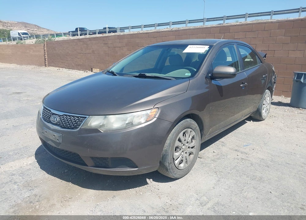 2013 KIA FORTE VIN: KNAFU4A21D5739051