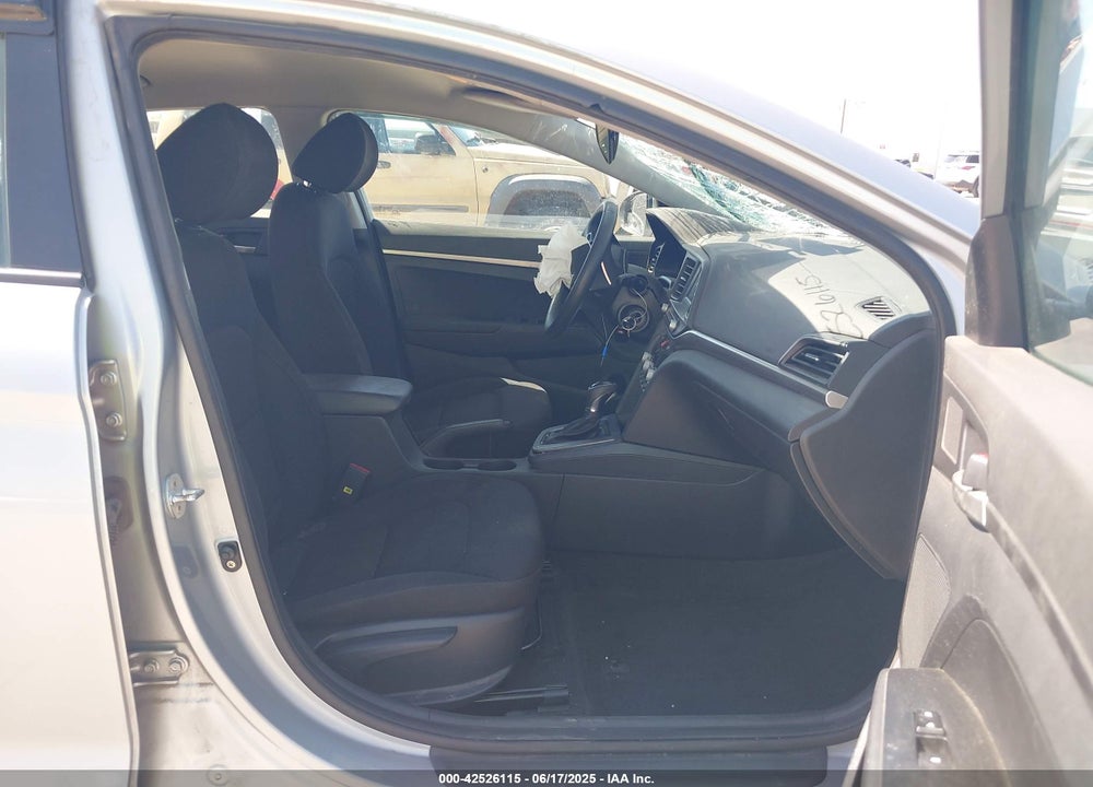 2020 HYUNDAI ELANTRA VIN: KMHD74LF2LU940359