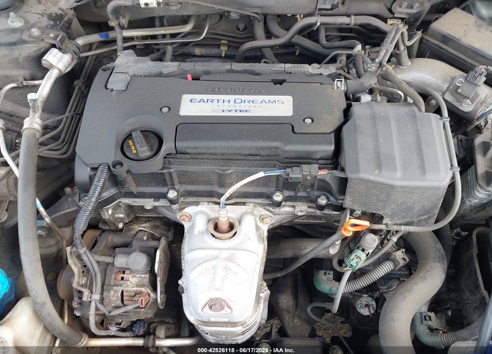 2015 HONDA ACCORD VIN: 1HGCR2F37FA120365