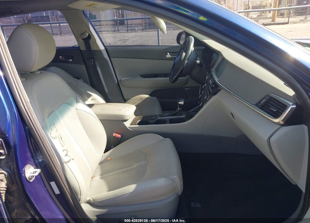 2016 KIA OPTIMA VIN: 5XXGU4L31GG013512
