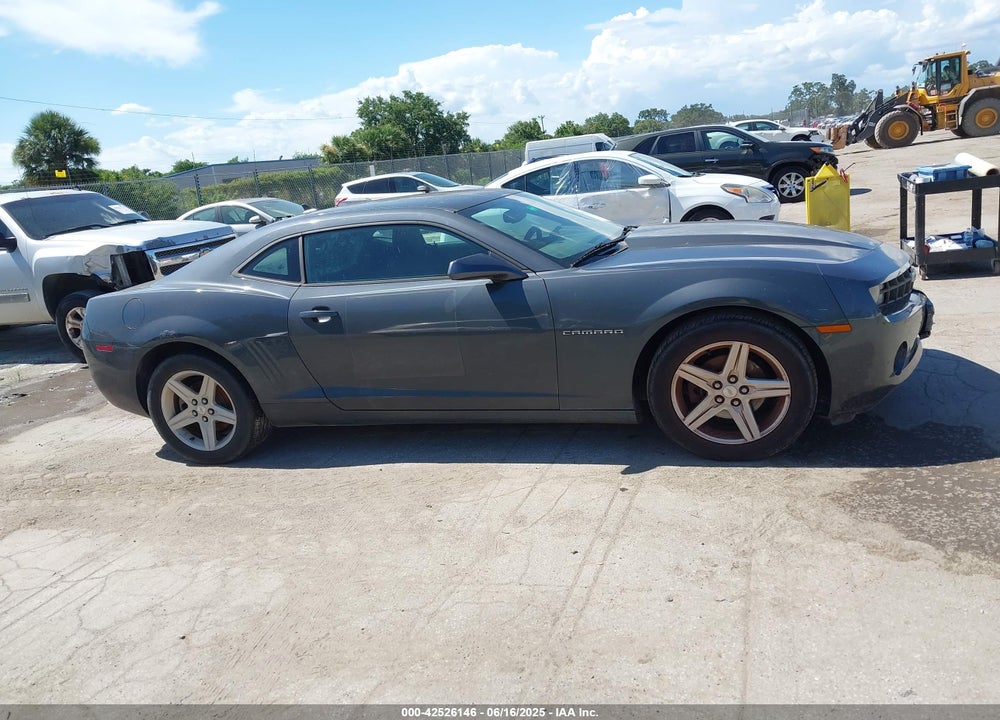 2011 CHEVROLET CAMARO VIN: 2G1FF1ED9B9136767