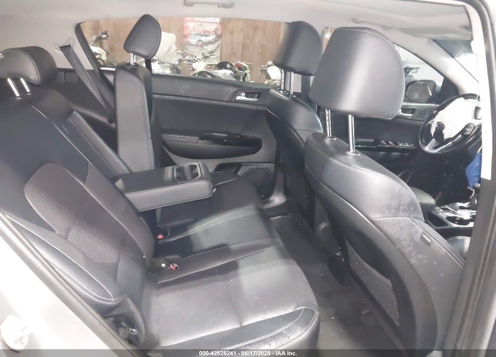 2020 KIA SPORTAGE EX VIN: KNDPNCAC7L7752297