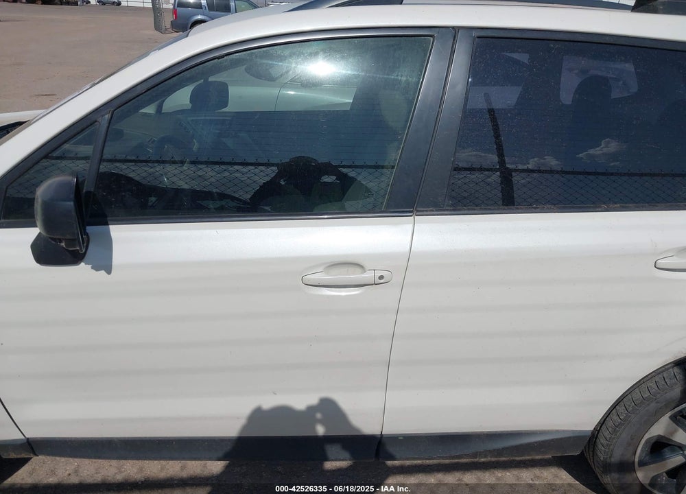2018 SUBARU FORESTER VIN: JF2SJABC5JH478633