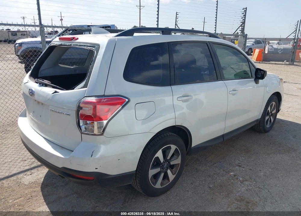 2018 SUBARU FORESTER VIN: JF2SJABC5JH478633