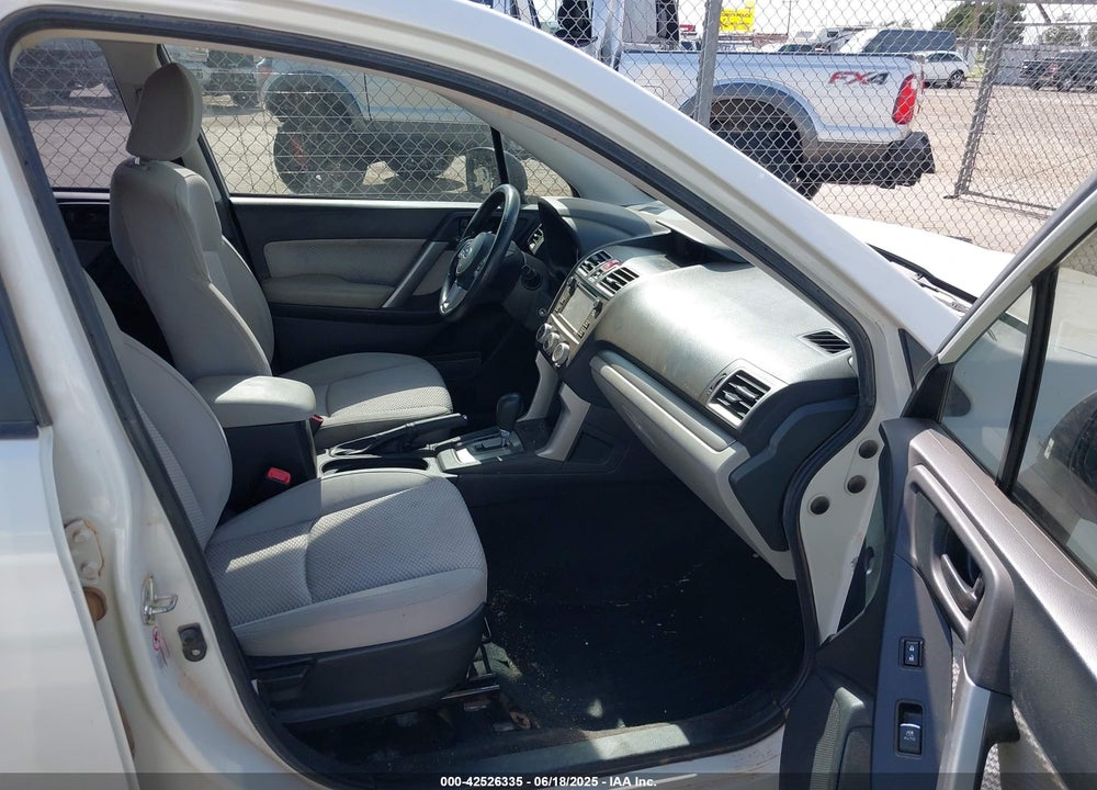 2018 SUBARU FORESTER VIN: JF2SJABC5JH478633