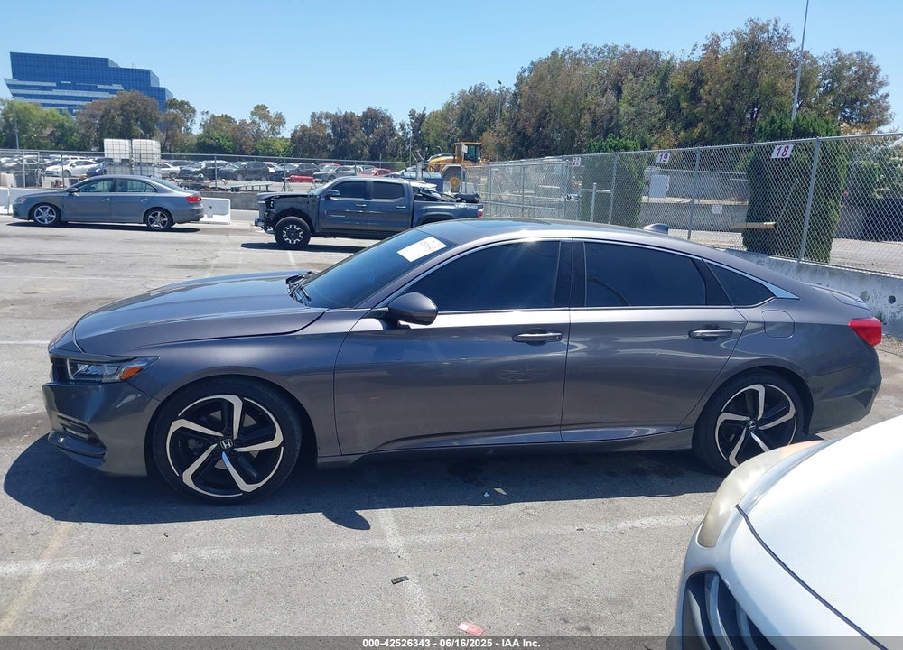 2019 HONDA ACCORD VIN: 1HGCV2F32KA015416