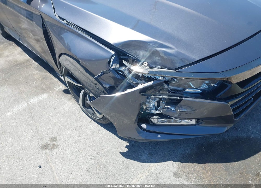 2019 HONDA ACCORD VIN: 1HGCV2F32KA015416