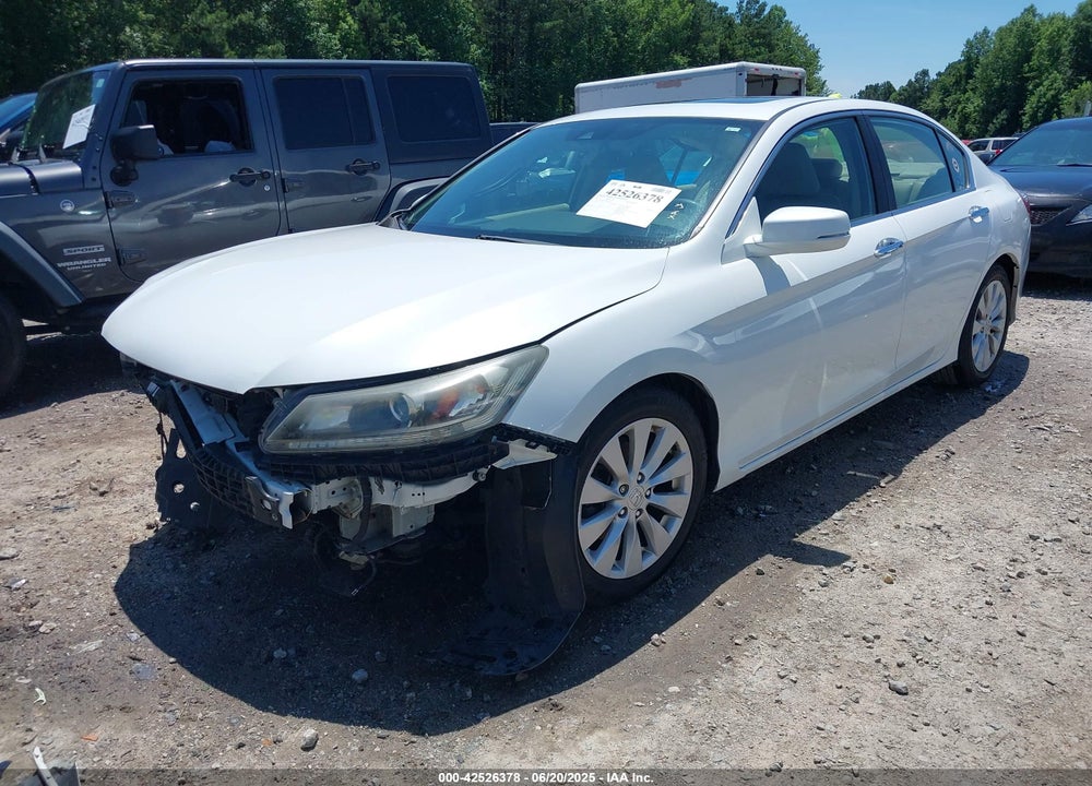 2014 HONDA ACCORD VIN: 1HGCR2F82EA033337