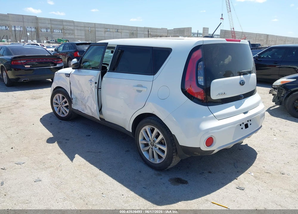 2018 KIA SOUL VIN: KNDJP3A53J7899554