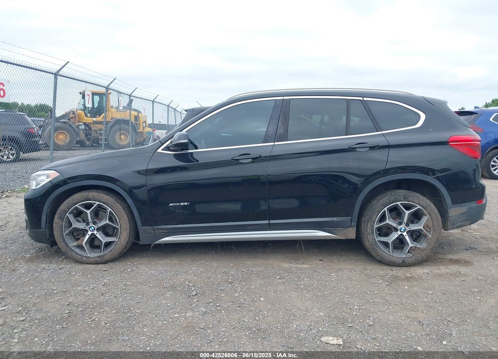 2017 BMW X1 XDRIVE28I VIN: WBXHT3Z34H4A57353
