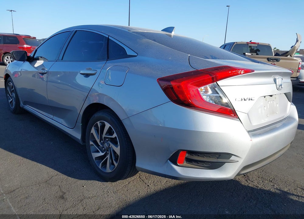 2018 HONDA CIVIC VIN: 2HGFC2F74JH509475