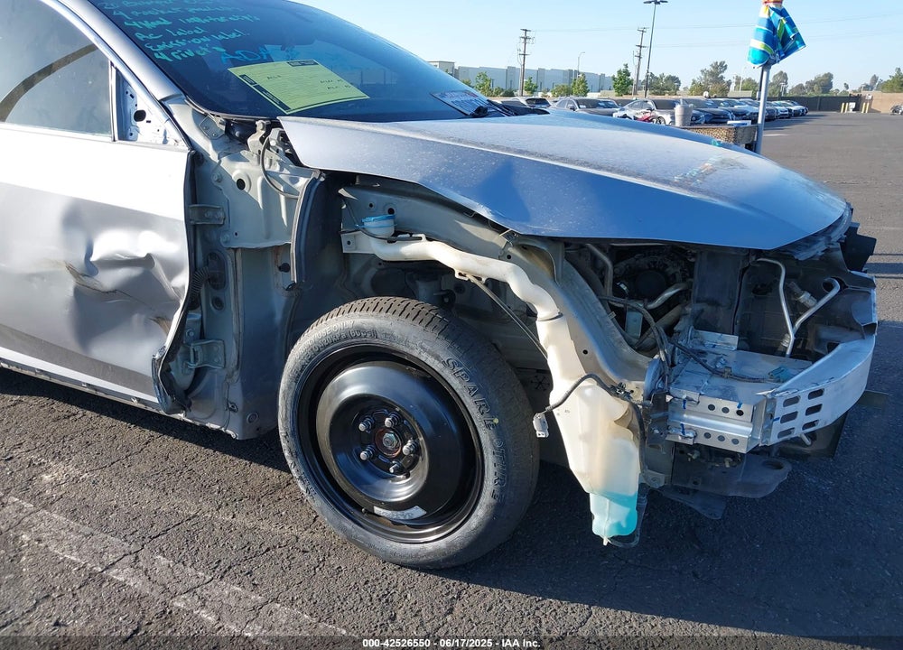2018 HONDA CIVIC VIN: 2HGFC2F74JH509475