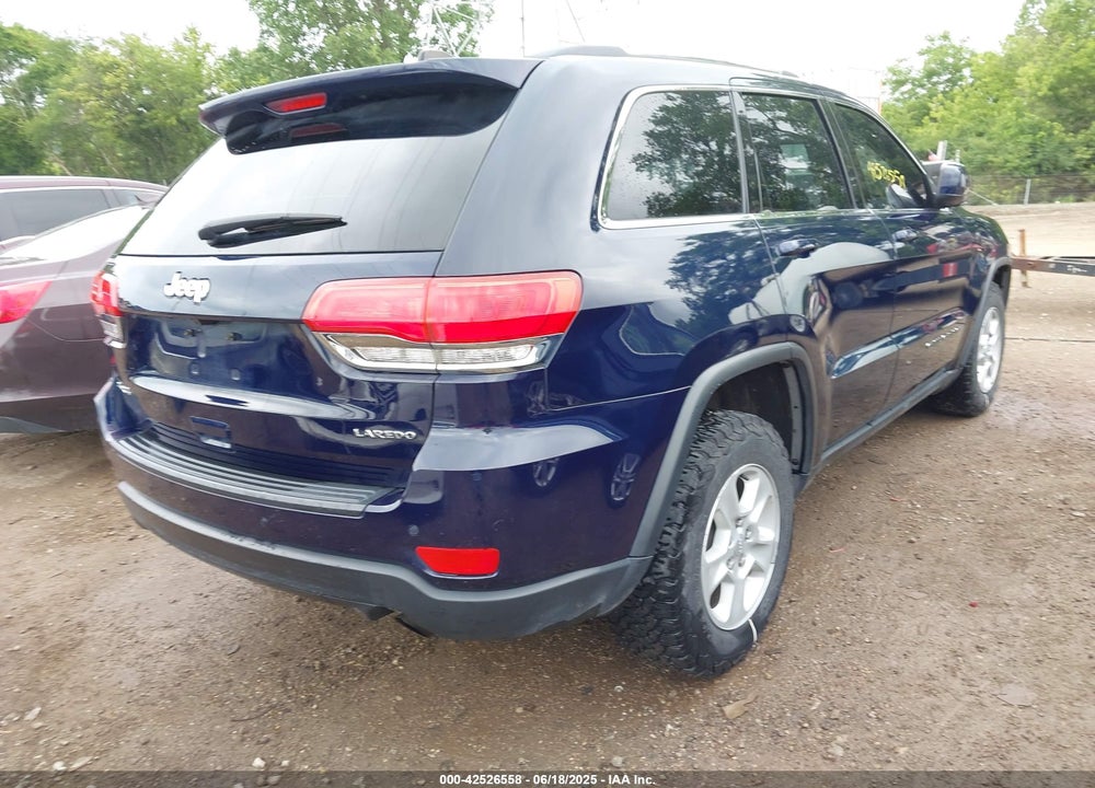 2017 JEEP GRAND CHEROKEE VIN: 1C4RJFAG1HC948033