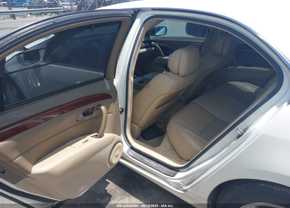 2006 ACURA RL 3.5 VIN: JH4KB16566C003955