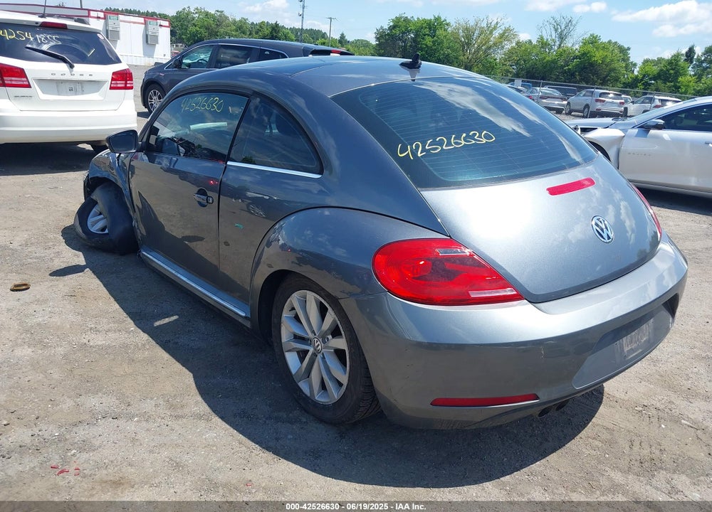 2013 VOLKSWAGEN BEETLE 2.0L TDI VIN: 3VWJL7AT3DM662250