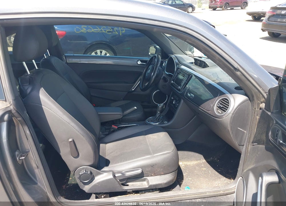 2013 VOLKSWAGEN BEETLE 2.0L TDI VIN: 3VWJL7AT3DM662250
