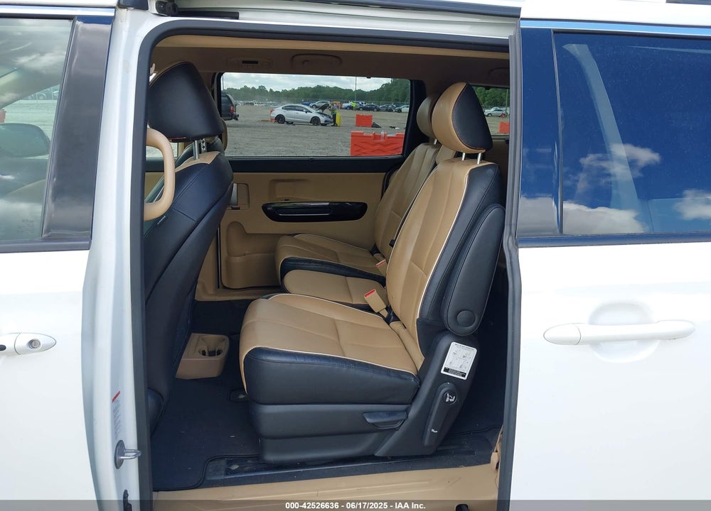 2017 KIA SEDONA EX VIN: KNDMC5C12H6260886