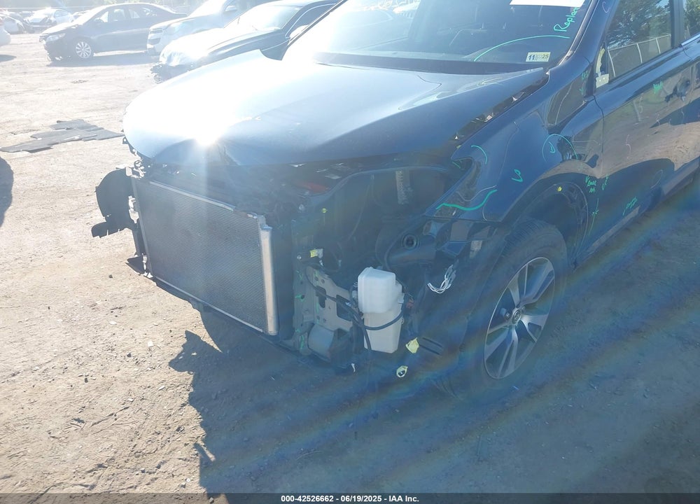 2018 TOYOTA RAV4 VIN: JTMRFREV6JJ182605