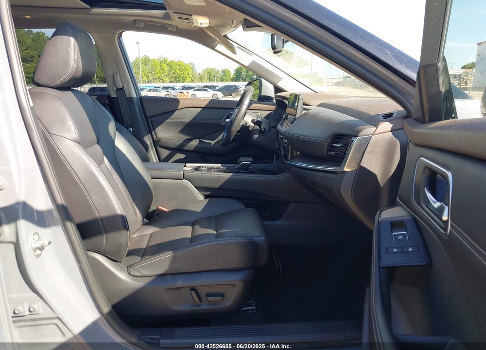 2021 NISSAN ROGUE VIN: JN8BT3CB3MW450327