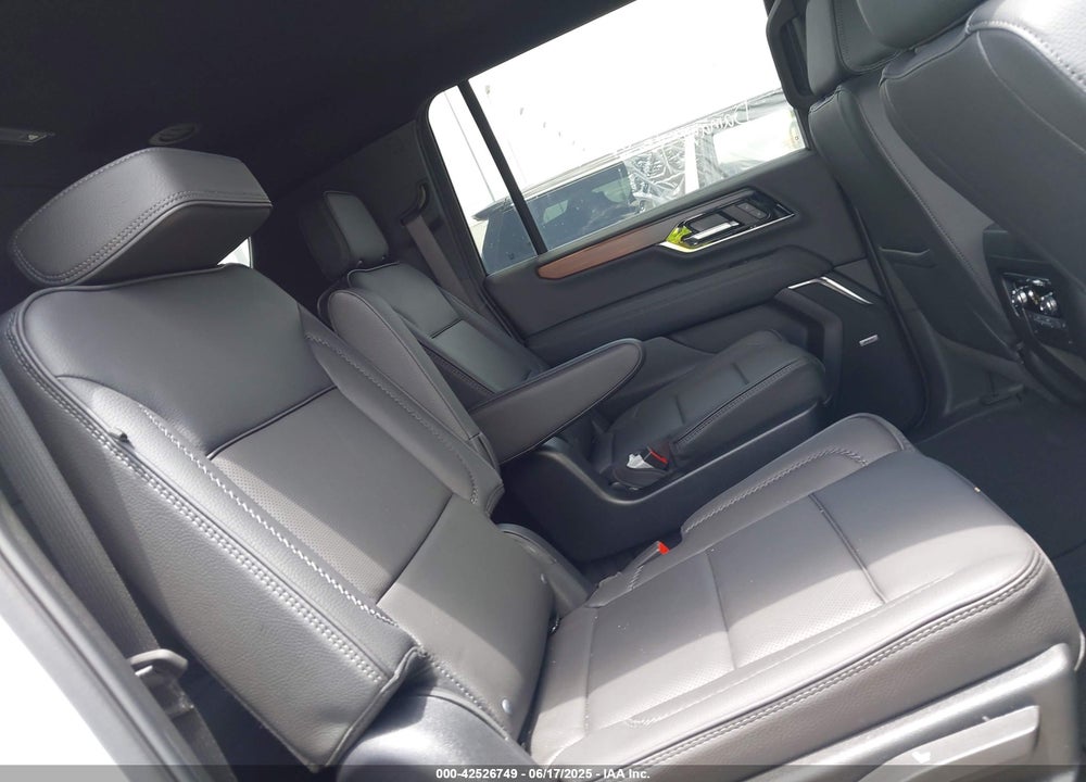 2025 GMC YUKON XL VIN: 1GKS2JRL3SR278934