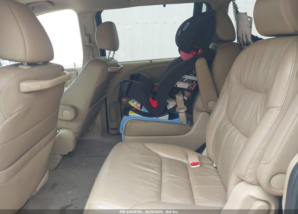 2010 HONDA ODYSSEY TOURING VIN: 5FNRL3H96AB070155