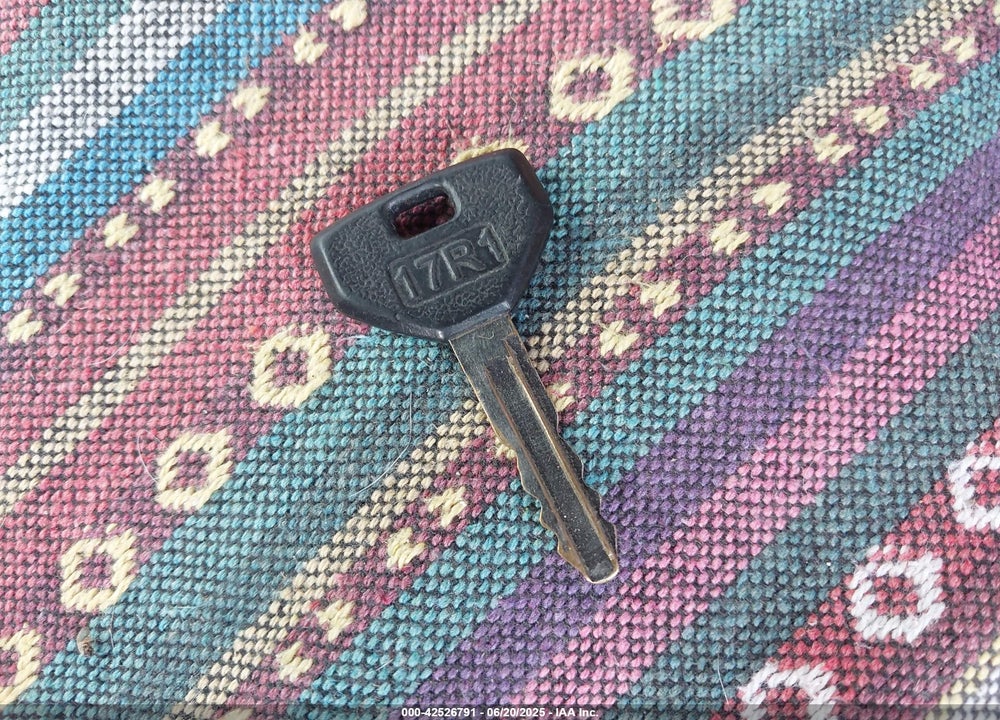 1993 CHRYSLER LEBARON VIN: 1C3XU4533PF668528