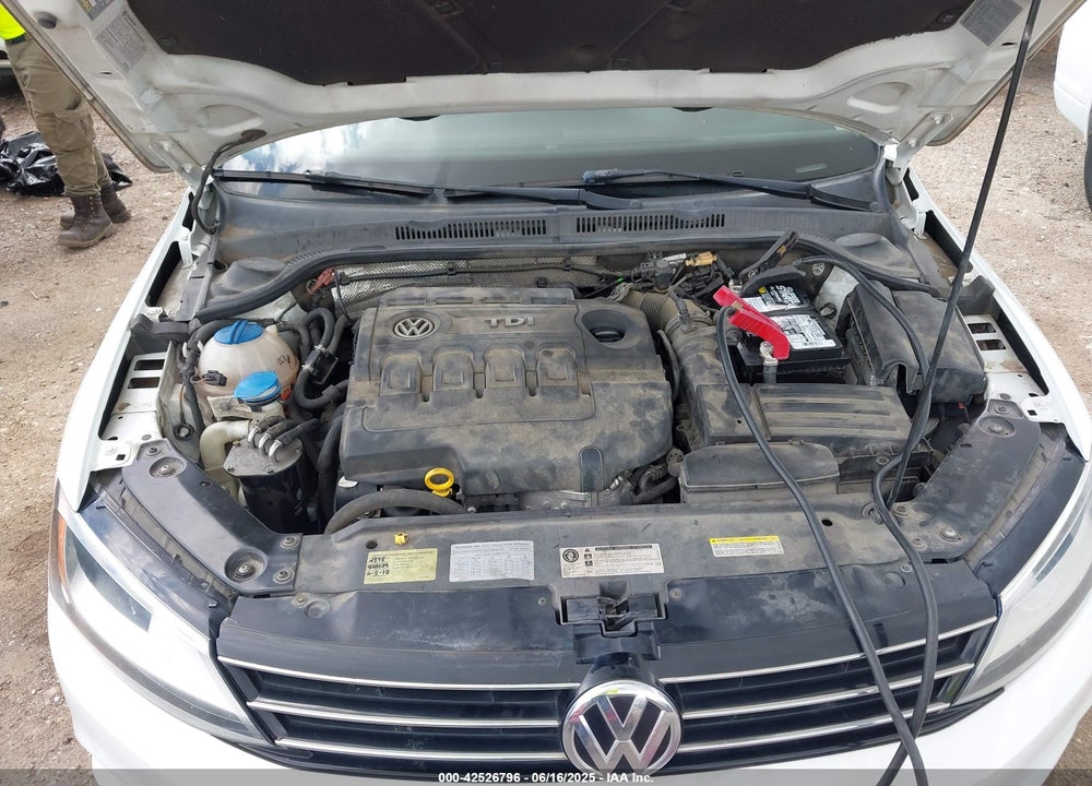 2015 VOLKSWAGEN JETTA VIN: 3VWLA7AJ9FM247627