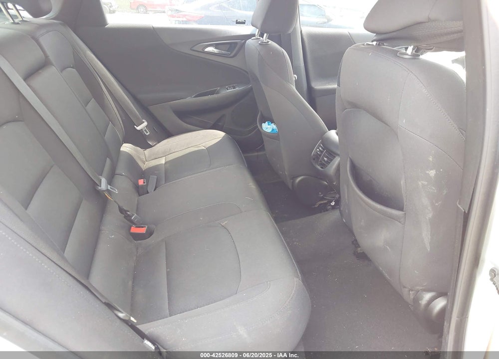 2017 CHEVROLET MALIBU VIN: 1G1ZE5ST2HF273326