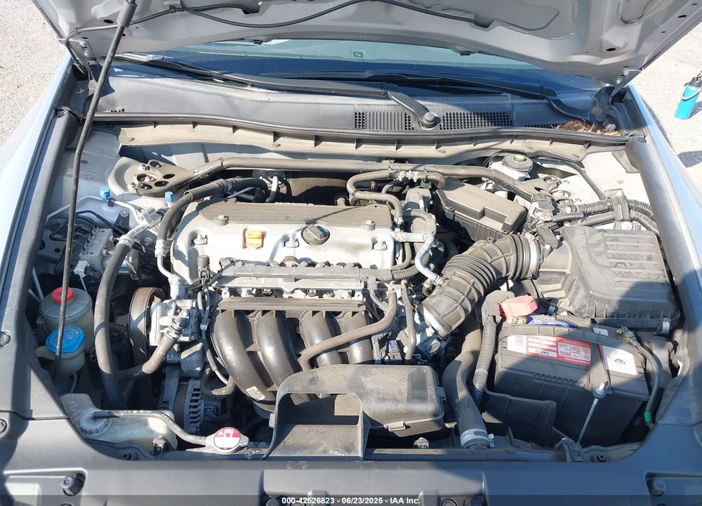 2010 HONDA ACCORD 2.4 EX-L VIN: 1HGCP2F82AA179205