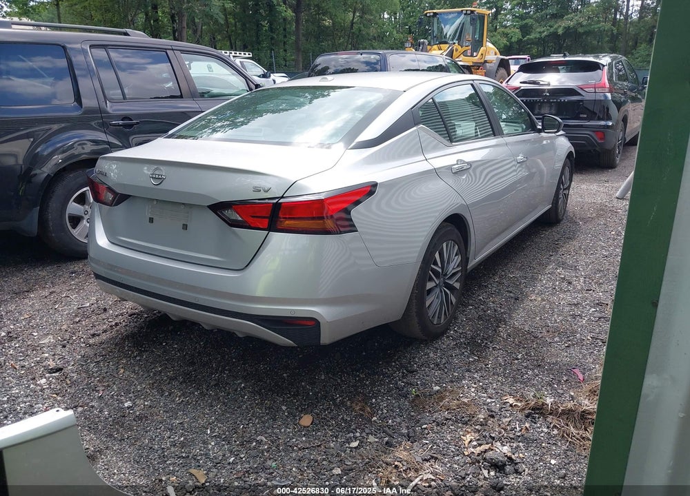 2024 NISSAN ALTIMA SV FWD VIN: 1N4BL4DV2RN375620